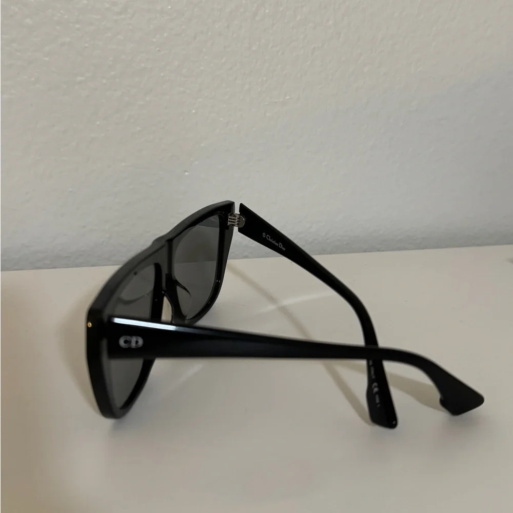 Dior Black Sunglasses with Dark Gray Lenses